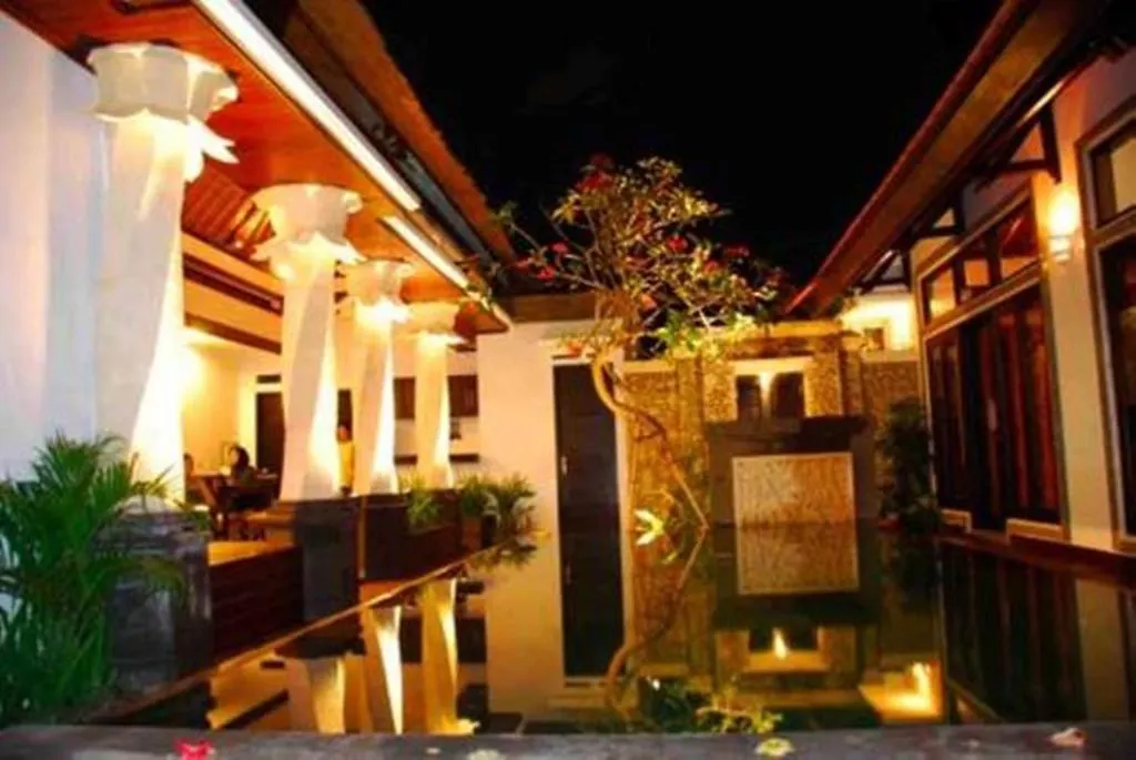 Villa Cantik Tresna Seminyak