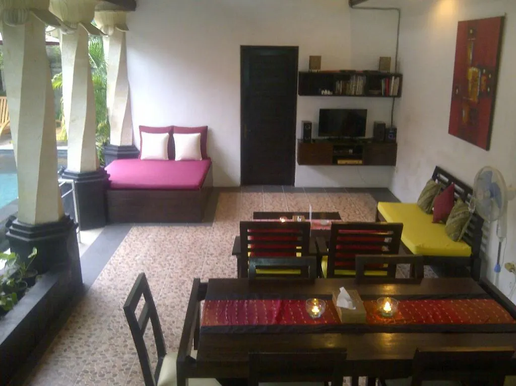 Villa Cantik Tresna Seminyak