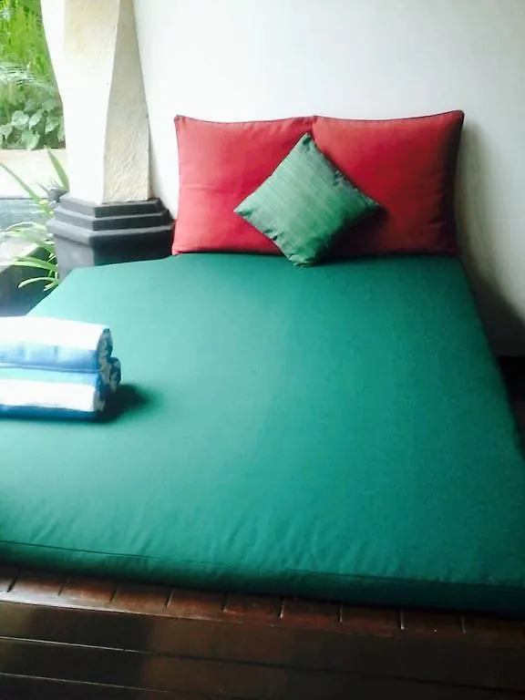 Villa Cantik Tresna Seminyak
